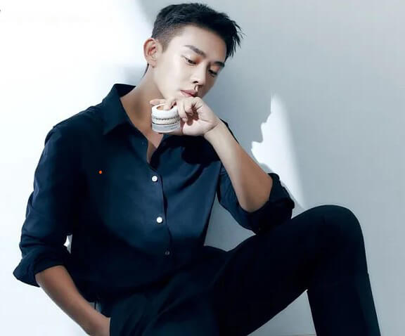 Diễn viên Yoo Ah-in
